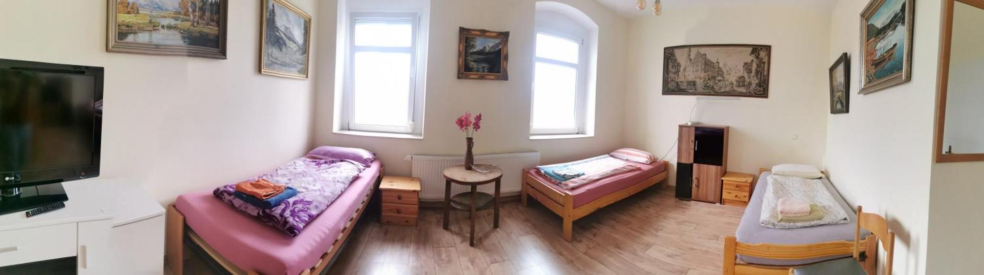 Basic Dreibettzimmer